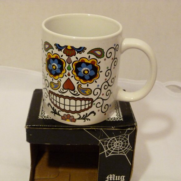 FLOMO Day of The Dead Decorative Ceramic Mug in Gift Box - Picture 4 of 8
